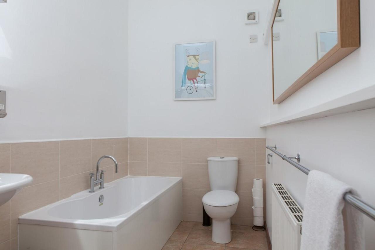 Amazing 4 Bedroom Apartment Just Off The Meadows Edinburgh Ngoại thất bức ảnh