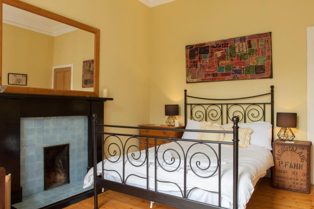Amazing 4 Bedroom Apartment Just Off The Meadows Edinburgh Ngoại thất bức ảnh