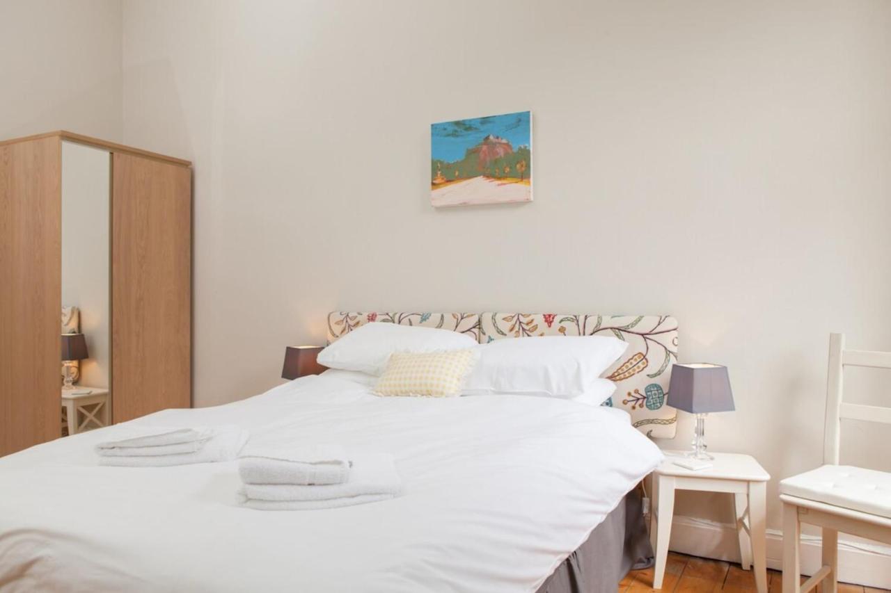 Amazing 4 Bedroom Apartment Just Off The Meadows Edinburgh Ngoại thất bức ảnh