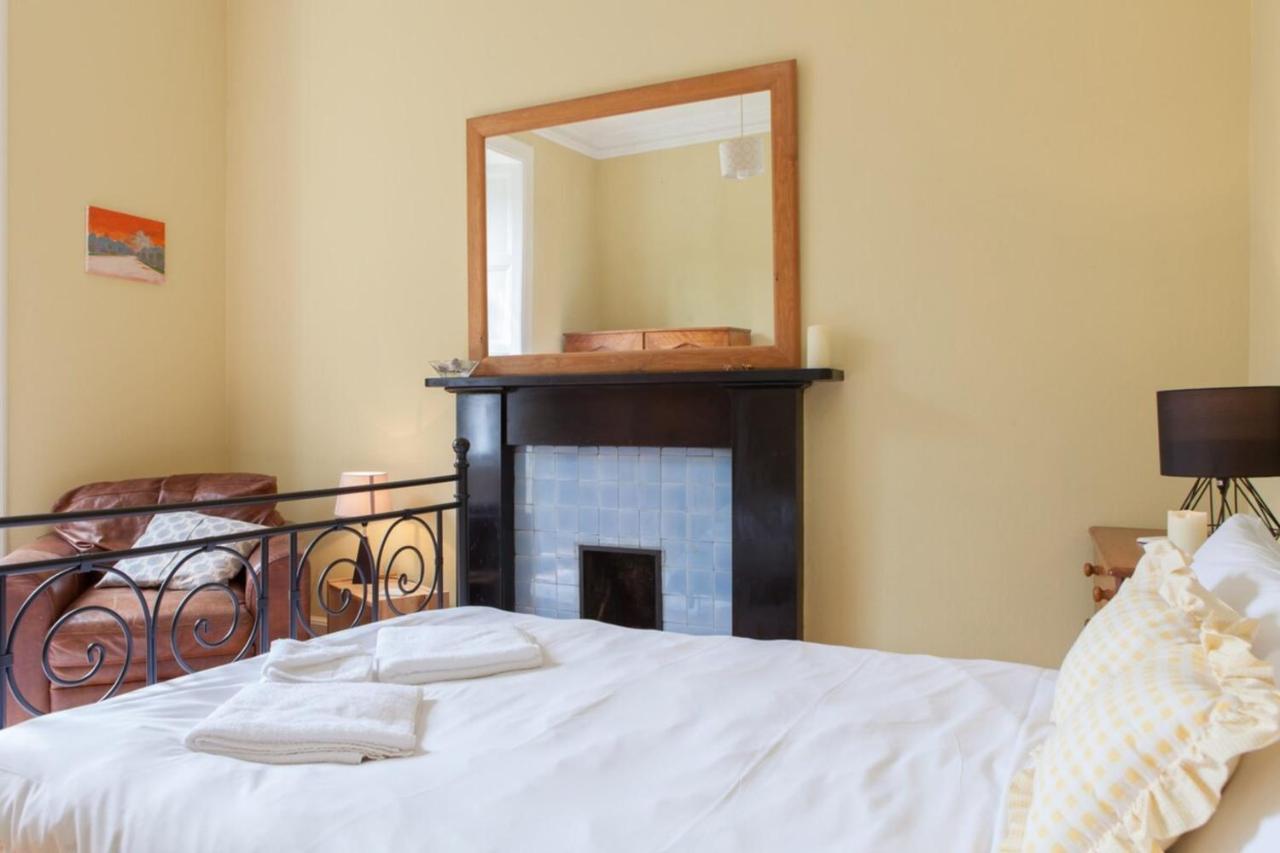 Amazing 4 Bedroom Apartment Just Off The Meadows Edinburgh Ngoại thất bức ảnh