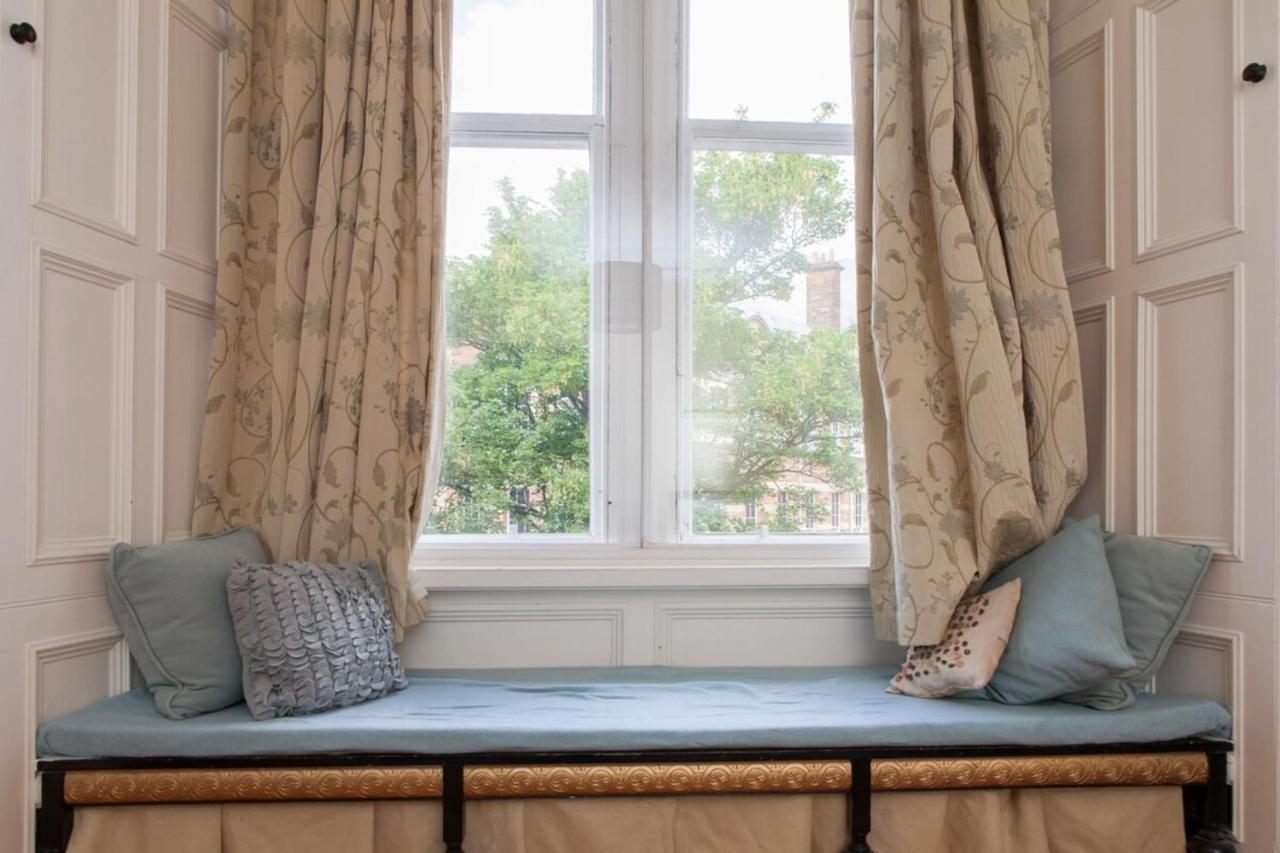 Amazing 4 Bedroom Apartment Just Off The Meadows Edinburgh Ngoại thất bức ảnh