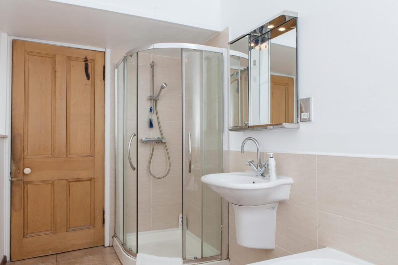 Amazing 4 Bedroom Apartment Just Off The Meadows Edinburgh Ngoại thất bức ảnh
